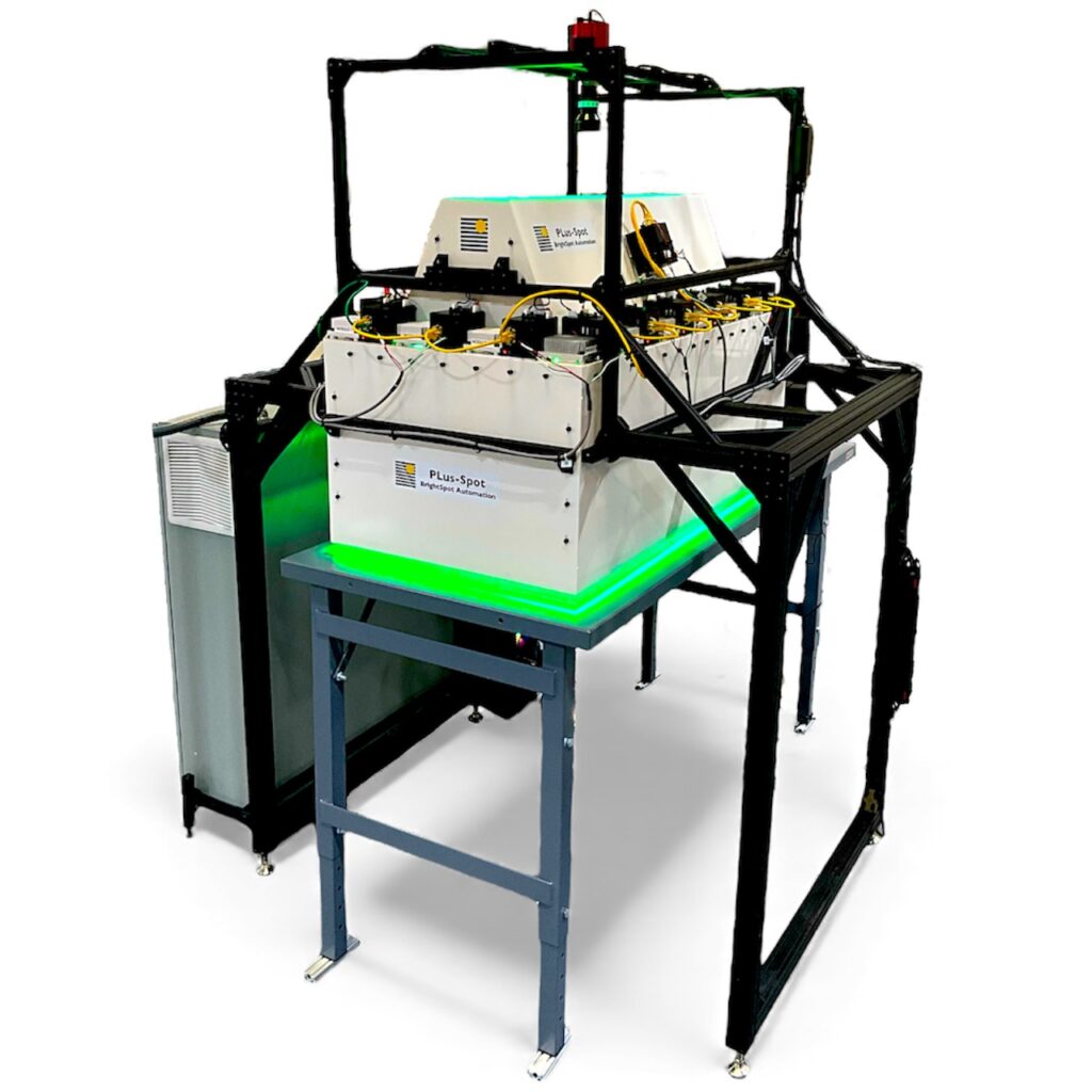 PLus-spot large-area photoluminescence